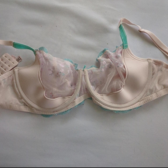 SOLD - Picture 2 of 3